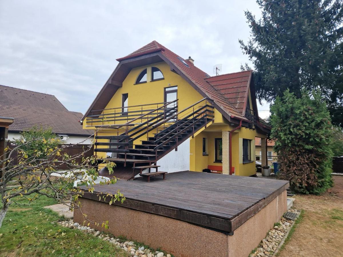 Apartmany Luzianky Nitra Bagian luar foto